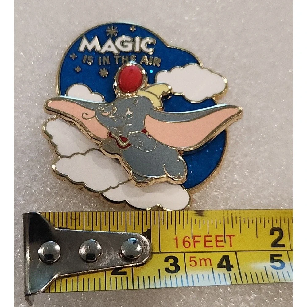Disney Pin DUMBO Artist‎ Proof AP Flying Elephant Magic in the Air 00009